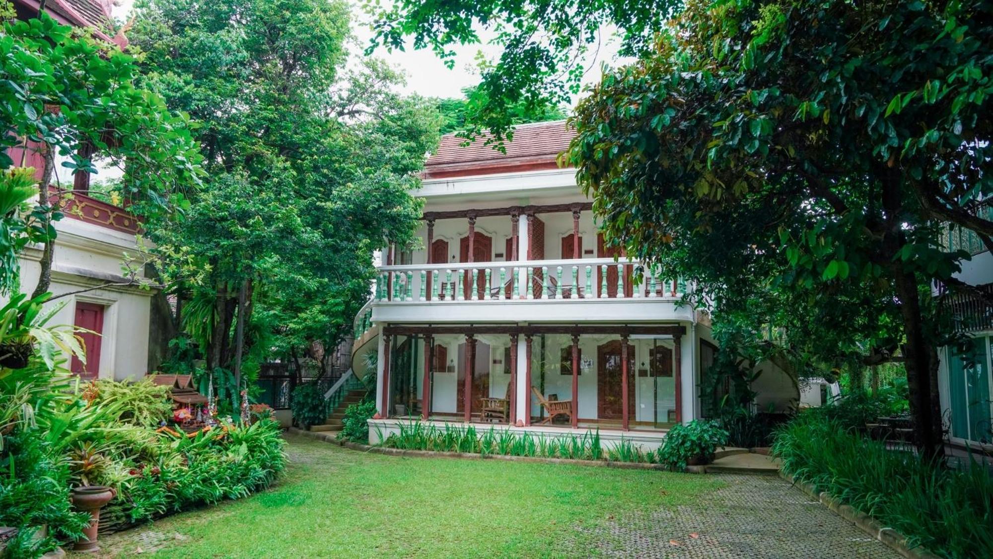 Kodchasri Thani Hotel Chiangmai Чиангмай Екстериор снимка