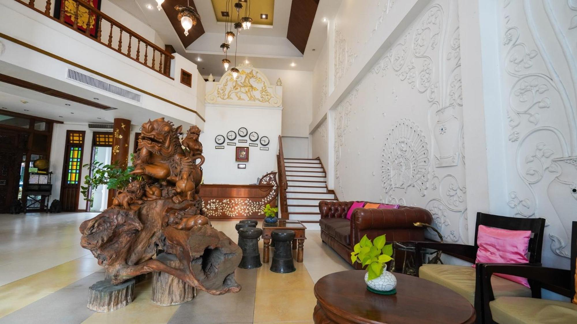 Kodchasri Thani Hotel Chiangmai Чиангмай Екстериор снимка