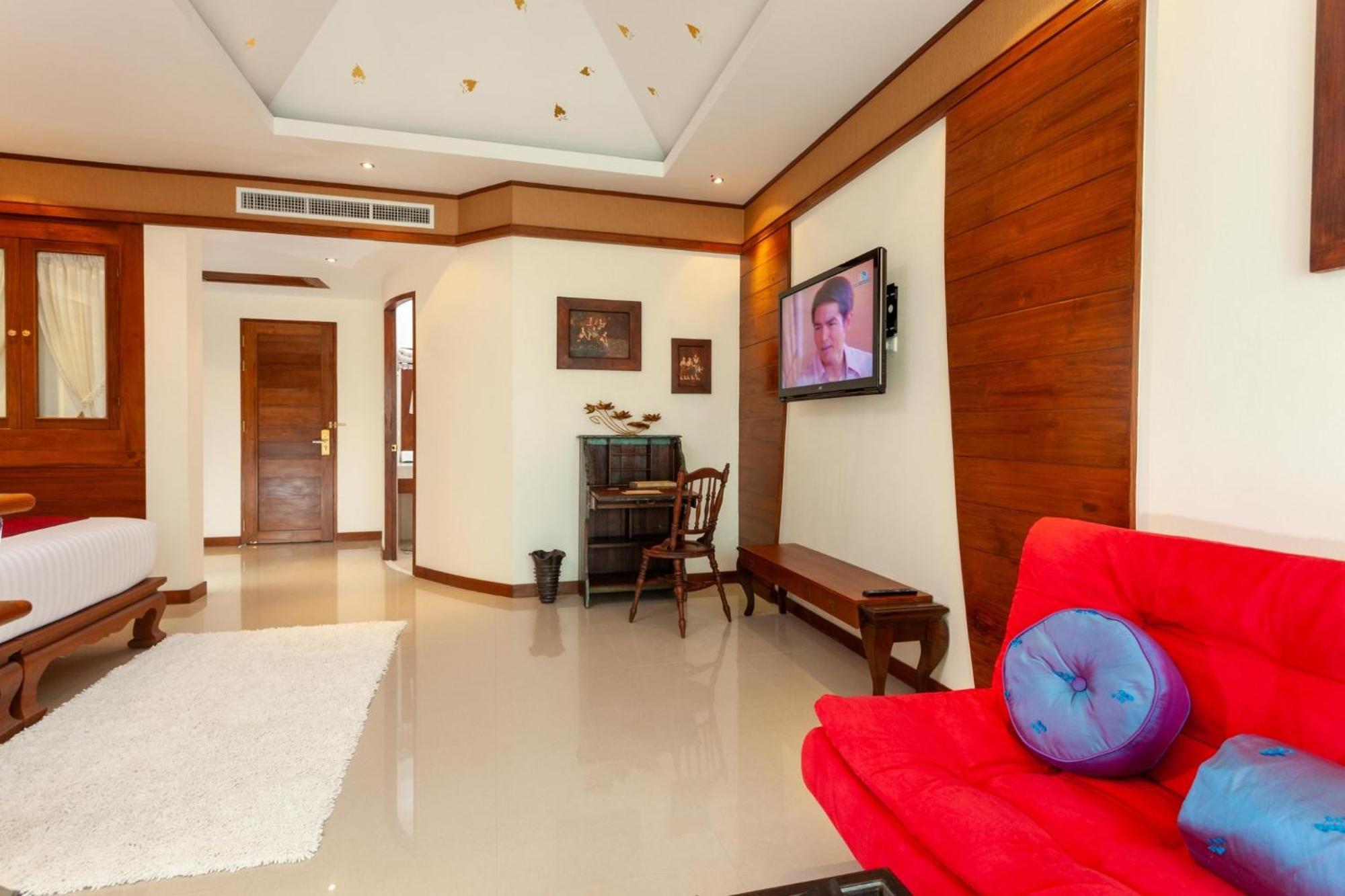 Kodchasri Thani Hotel Chiangmai Чиангмай Екстериор снимка