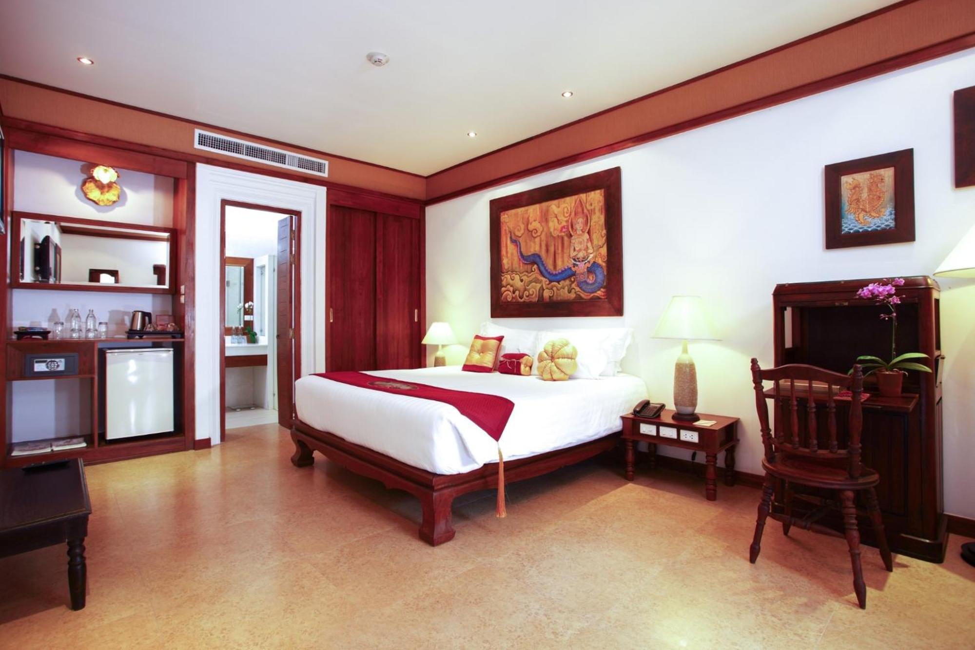 Kodchasri Thani Hotel Chiangmai Чиангмай Екстериор снимка