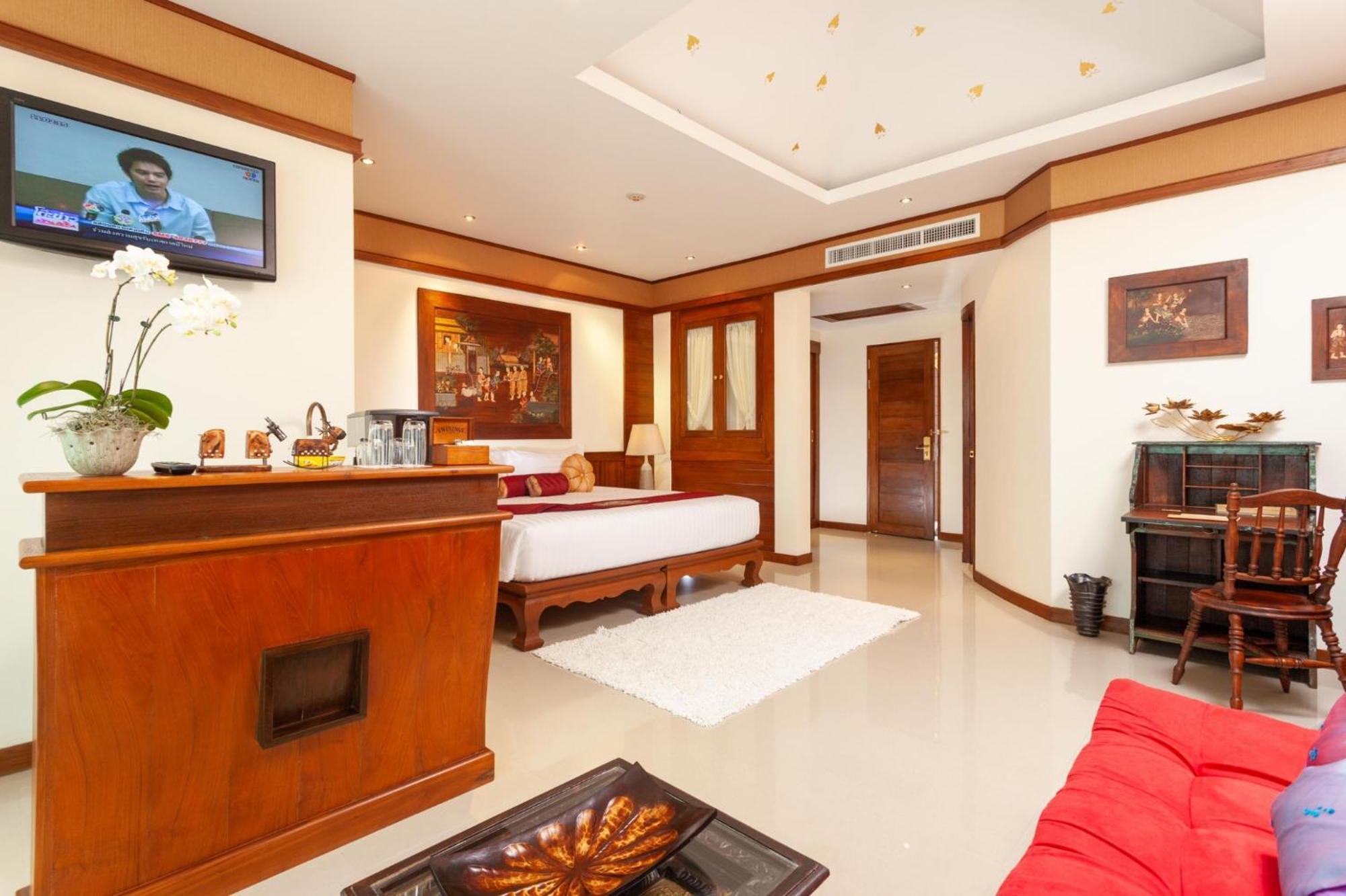 Kodchasri Thani Hotel Chiangmai Чиангмай Екстериор снимка